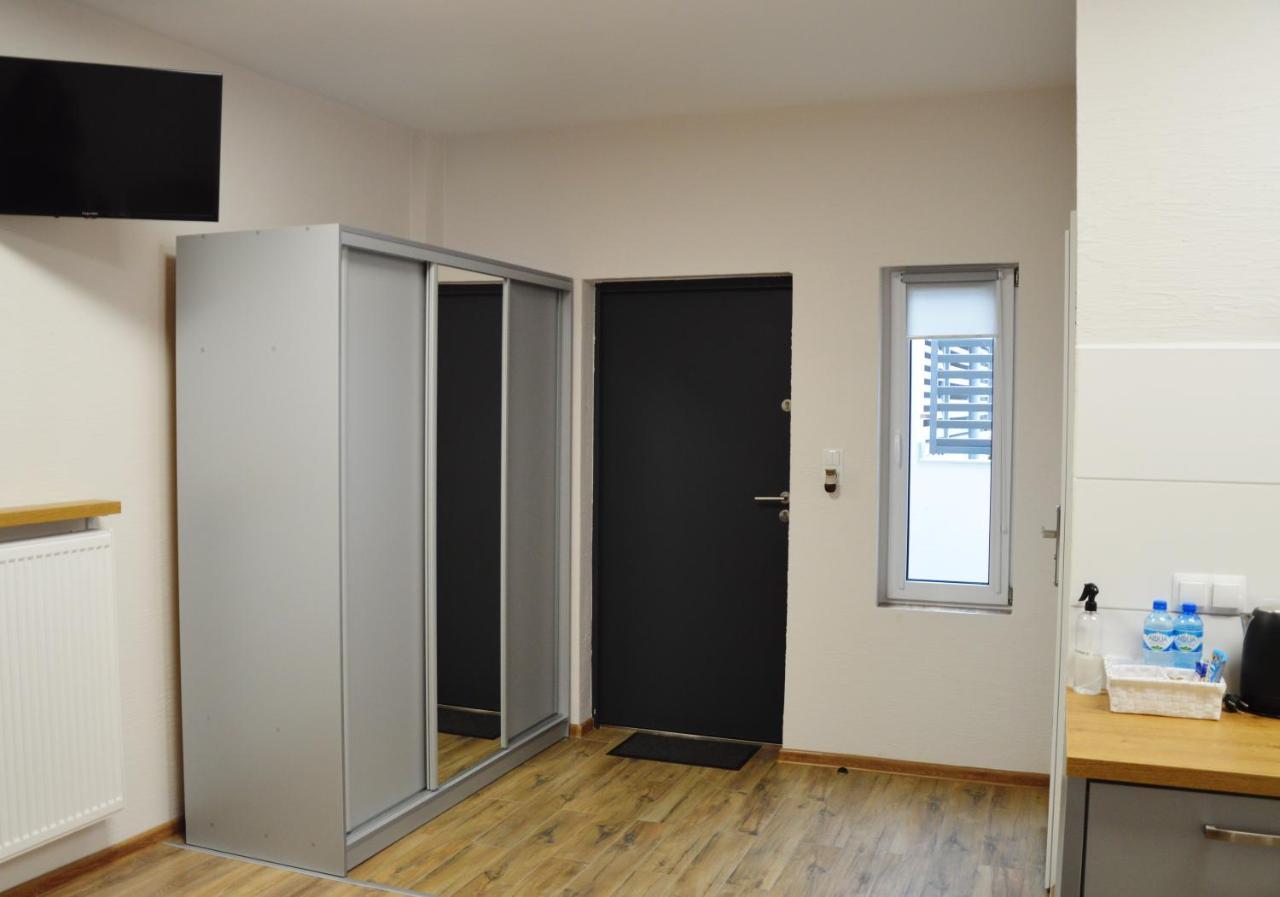 Hostel Adabet24 Kepno Eksteriør billede