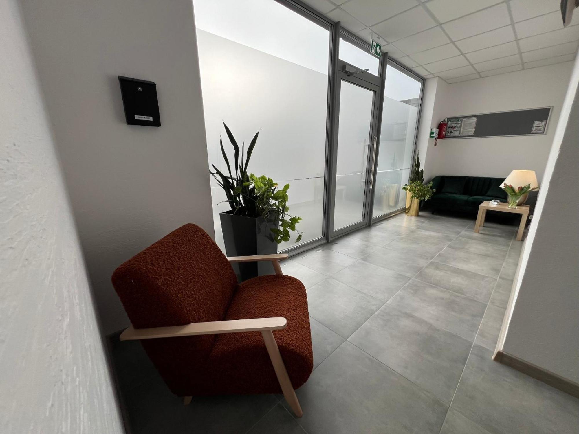 Hostel Adabet24 Kepno Eksteriør billede